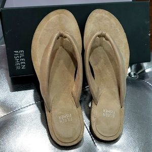 Authentic Eileen Fisher sandals NWOT